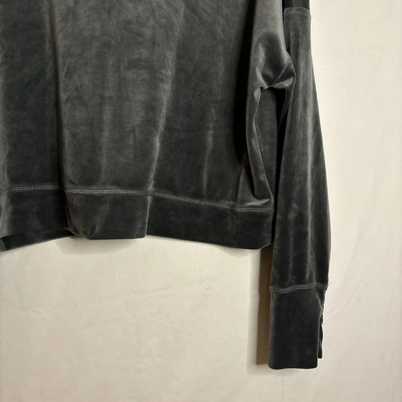 OFFLINE by Aerie Velour Cropped Hoodie Women's Size XL Gray Long Sleeve Pullover - Picture 13 of 16